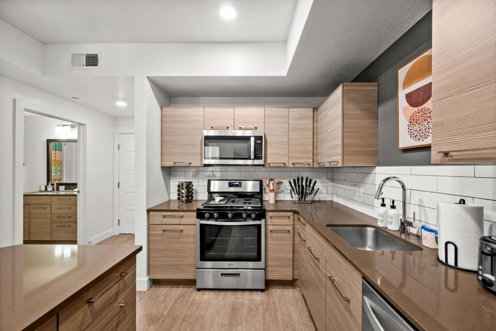 Luxurious Retreat In Slc Διαμέρισμα Σολτ Λέικ Σίτι Εξωτερικό φωτογραφία